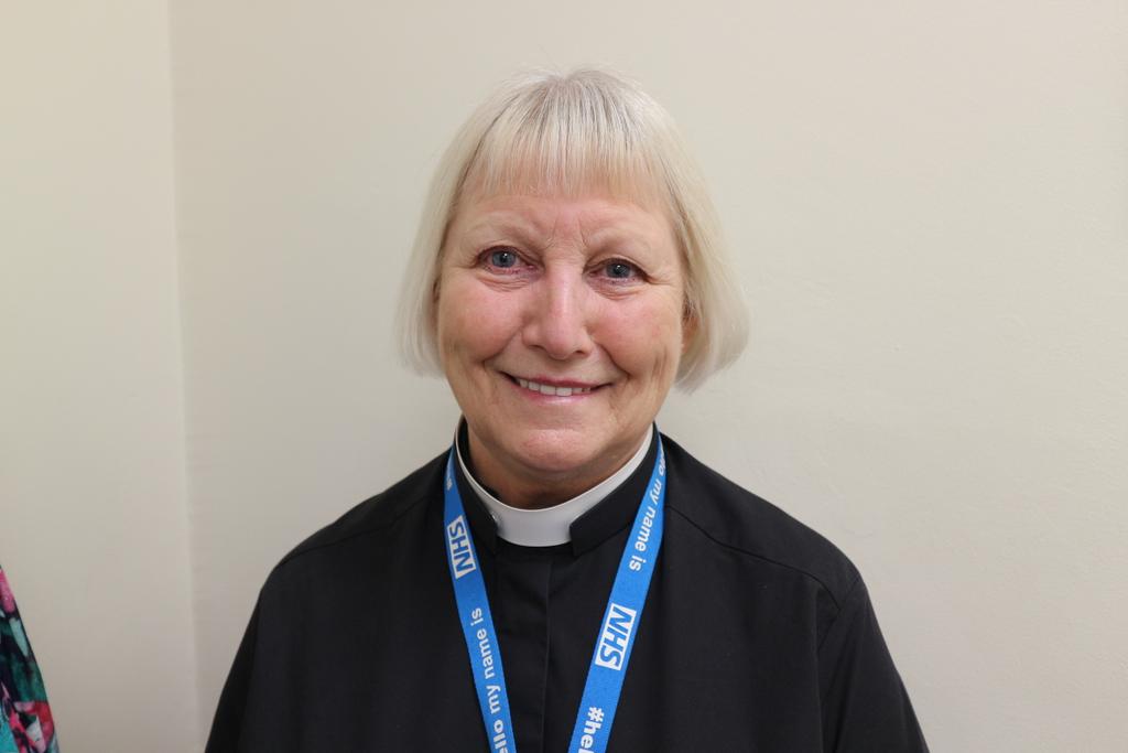 Derriford Hospital Chaplaincy (@uhpchaplaincy) on Twitter photo Today we say goodbye to Pat, our truly incredible Palliative and Oncology Chaplain. It's impossible to say how many lives she has touched over her 13 years here. We are going to miss you SO MUCH, Pat.
<a href="/UHP_NHS/">University Hospitals Plymouth NHS Trust</a> <a href="/AnnJamesNHS/">Ann James 🌈</a> @StLukesUHP_NHS <a href="/DerrifordNurses/">UHP Nursing 💙</a> Today we say goodbye to Pat, our truly incredible Palliative and Oncology Chaplain. It's impossible to say how many lives she has touched over her 13 years here. We are going to miss you SO MUCH, Pat.
<a href="/UHP_NHS/">University Hospitals Plymouth NHS Trust</a> <a href="/AnnJamesNHS/">Ann James 🌈</a> @StLukesUHP_NHS <a href="/DerrifordNurses/">UHP Nursing 💙</a>