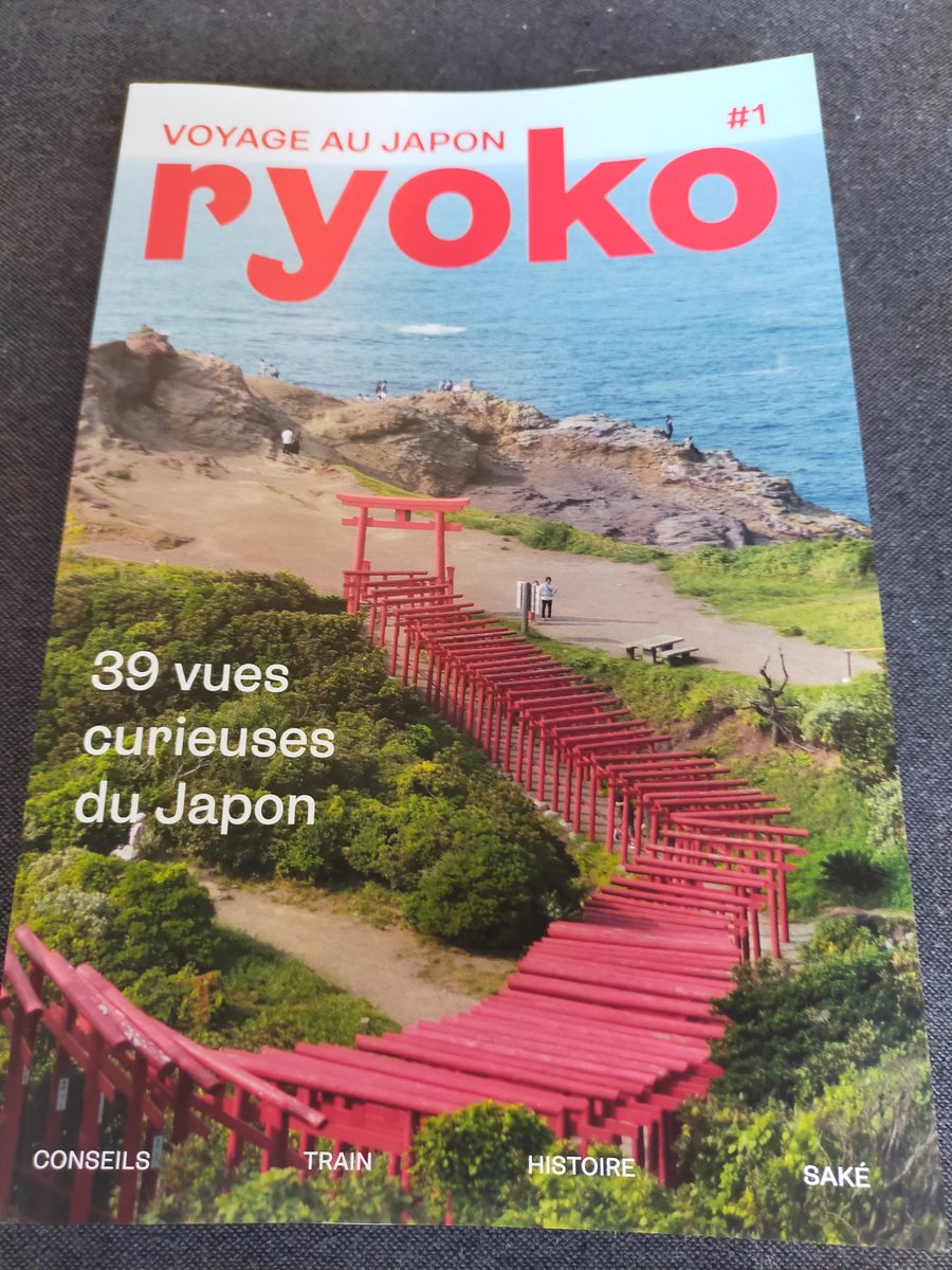 lirelejapon's tweet photo. La @revueryoko à laquelle j'ai la chance de participer est arrivée à Tokyo ! https://t.co/WBDeEMXOPf