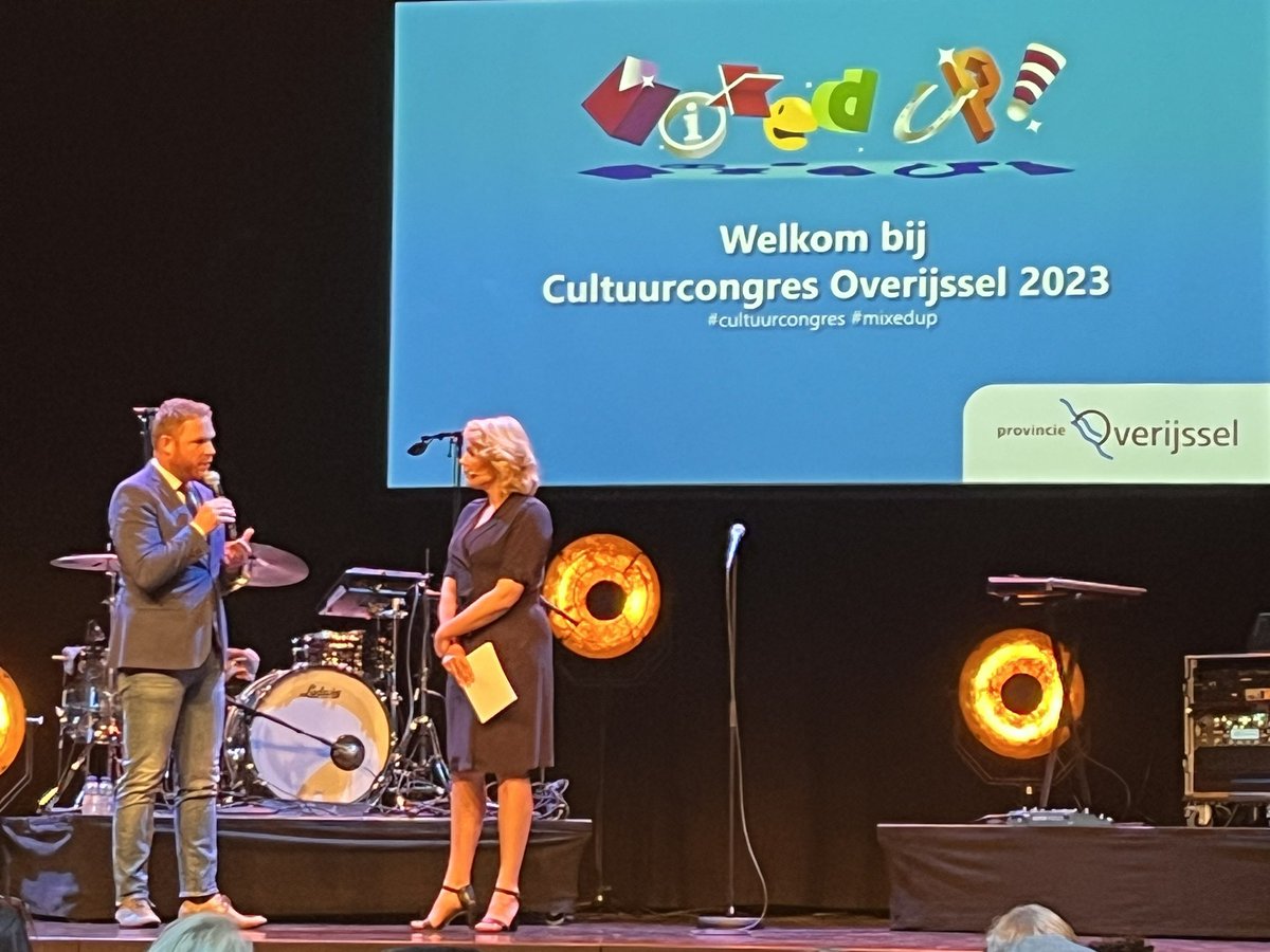 Op deze prachtige dag naar #cultuurcongres #mixedup aftrap met muziek van Yke en <a href="/RoydeWitte/">Roy de Witte</a>