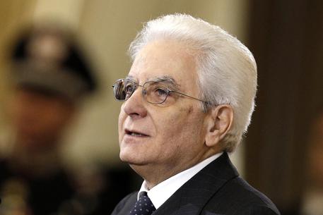 🔵#Mattarella al Quirinale nell'incontro con i magistrati tirocinanti. "Serve assoluta sobrietà personale, siate irreprensibili e riservati nelle condotte private. L'autonomia e l'indipendenza delle toghe sono indiscutibili, lo riconosce l'art. 104 della Costituzione".