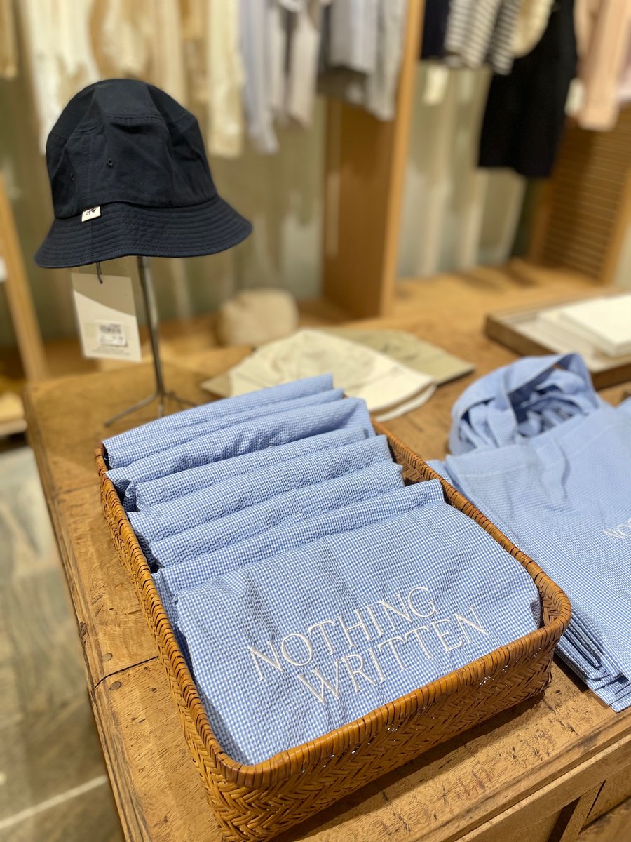 isetan_fashion's tweet photo. 🌿〈NOTHING WRITTEN〉
爽やかなブルーのエコバッグ
会場にて税込27,500円以上お買い上げでミニサイズ、税込38,500円以上お買い上げでノーマルサイズをプレゼントしております!
#NOTHINGWRITTEN
#ナッシングリトゥン
#韓国ファッション
6/14(水)~6/20(火)
伊勢丹新宿店 本館2階 = イーストパーク https://t.co/B77SqVBnrr