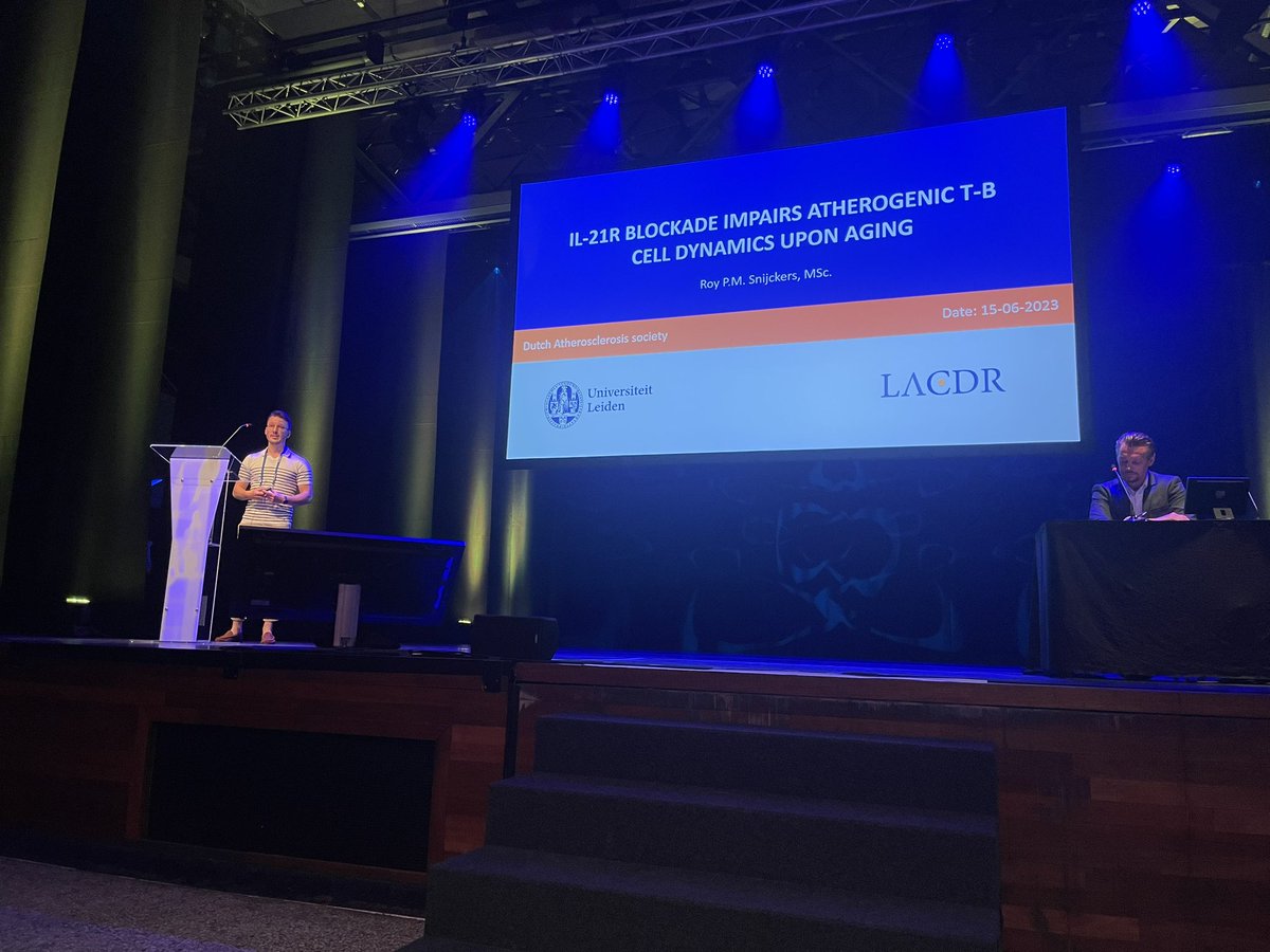 AtheroNL's tweet photo. How does #IL21 affect inflammatory cells, especially T cells in plaques in #atherosclerosis?
Roy Snijckers shows IL21 blocking attenuated #atherosclerosis .
@LACDR #DAS2023 @UniLeidenNews https://t.co/cAUcVtv9bw