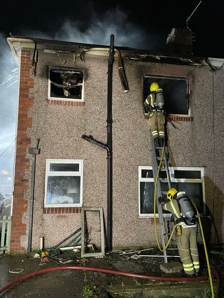 ✔️ Try our quick, and free home fire safety checker for personalised advice. It takes just 15 minutes and will help you protect what you love. 

👉 Use the checker for free today: buff.ly/3cQLf1x 

📸 A house fire that we attended last year.

#HomeFireSafetyWeek