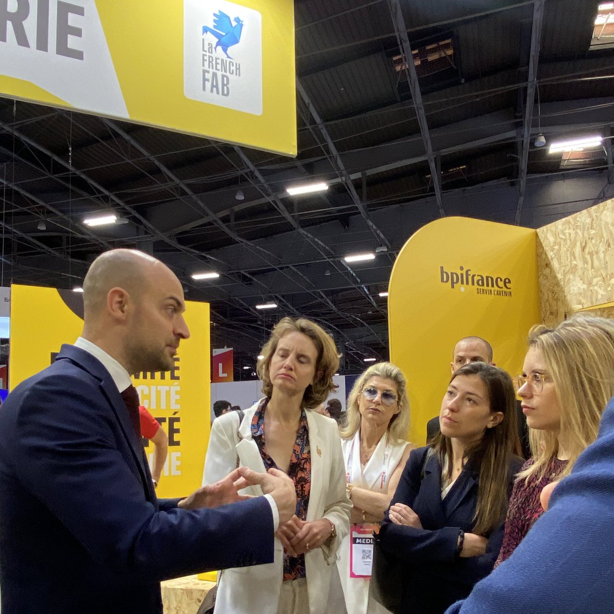 Bpifrance's tweet image. #Vivatech  « 500 millions d’euros supplémentaires pour le plan #deeptech et également la création d’un fonds d’amorçage @Bpifrance pour soutenir développement et financement des startups #IA », @jnbarrot ministre chargé de la transition numérique et des télécommunications.
#Tech