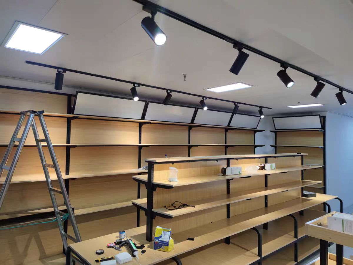 tangjing8tw's tweet image. ✅Iron wood display stand
Design the renderings of the whole store to meet your different needs, plan and select different display racks, and customize the shelves according to the decoration style of the store
☎️+8613392141277✉️Joyce-shelves@hotmail.com
#wood #displaystand