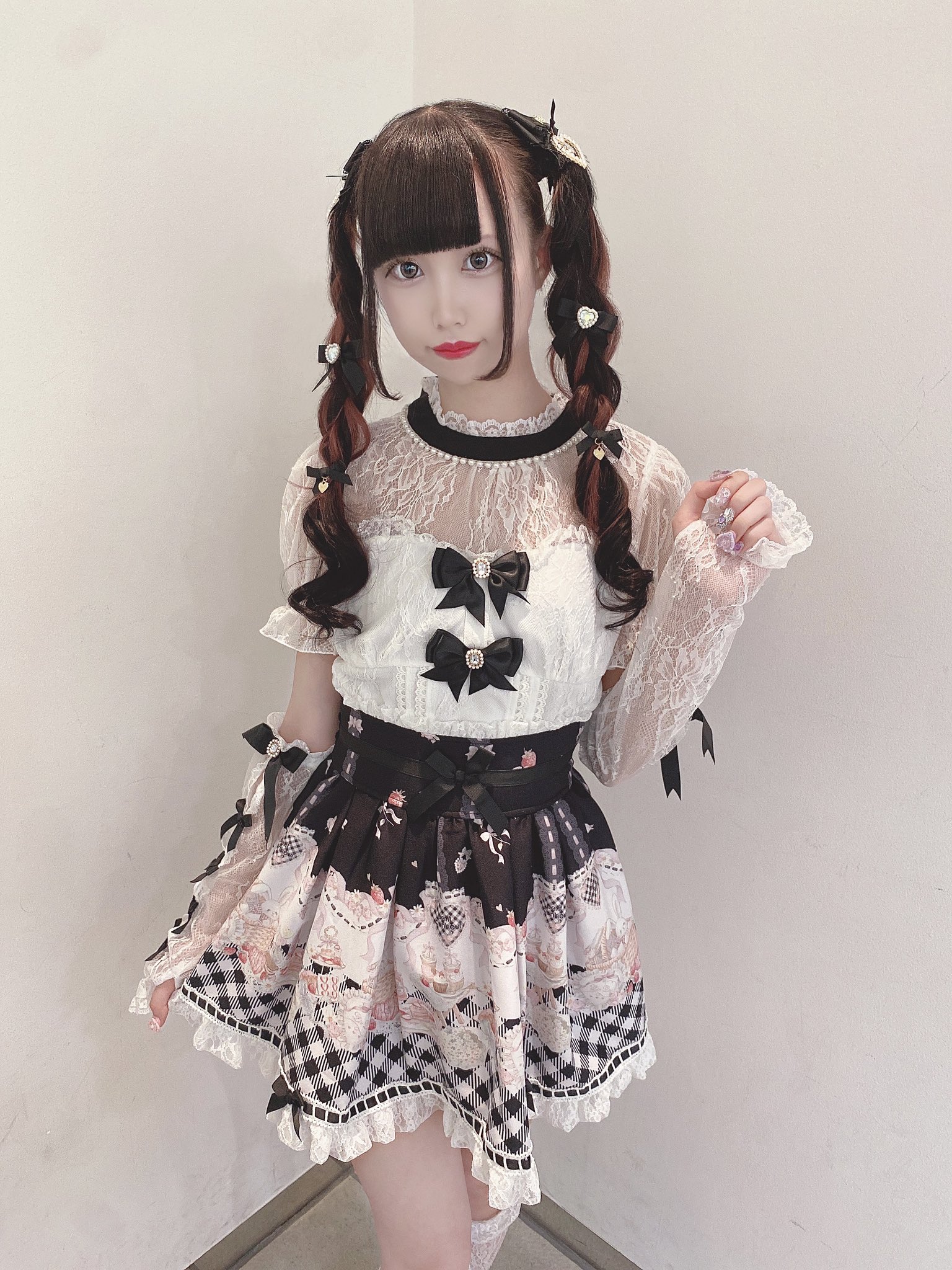 LIZ LISA on X: LIZ LISA on X: