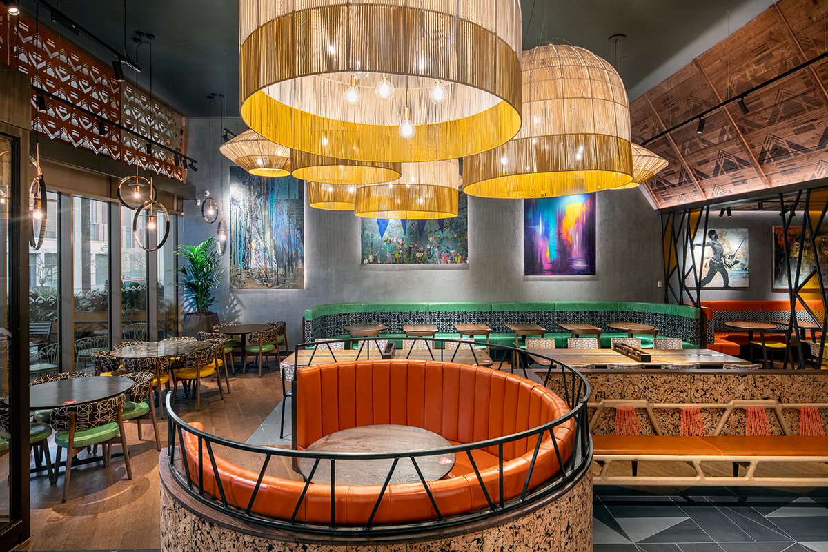 “What makes the business is the people”.
The new Banbury Nando's - photos by me.
linkedin.com/posts/jonathan…
#nandos #sustainability #NandosLife #photography #photographer #interiordesign  #food #restaurantdesign #creative #interiorphotography #thisistheplace #photo #makeadifference