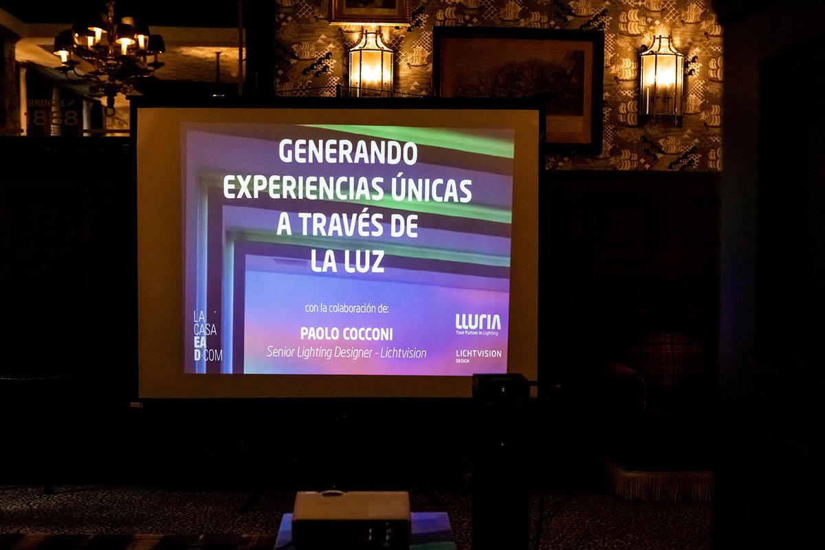 CDICV's tweet photo. GENERANDO EXPERIENCIAS ÚNICAS A TRAVÉS DE LA LUZ
El pasado miércoles el Hotel NH Collection de València fue el escenario de la presentación de #LLURIA a los Colegiados del #CDICV como empresa de reciente incorporación al colectivo #LaCasaEAD
+info: https://t.co/o4NT7frU16 https://t.co/OOUiBQ3wSv