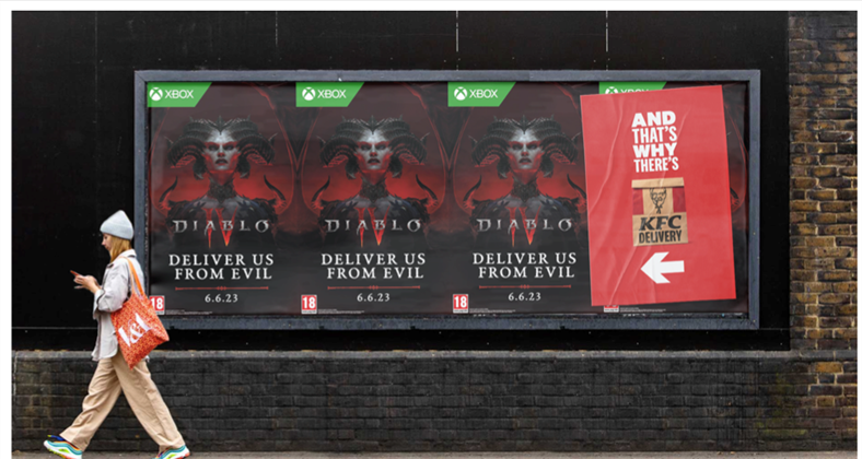kineticwwUK's tweet photo. And that's why #OOH is so powerful π
Loving the return of our Adjacking campaign for @KFC_UKI! @mindshare_uk @JackAgency
#CreativityIsContent #HomeOfCreativity #OOH https://t.co/IDIDJK5ZBz