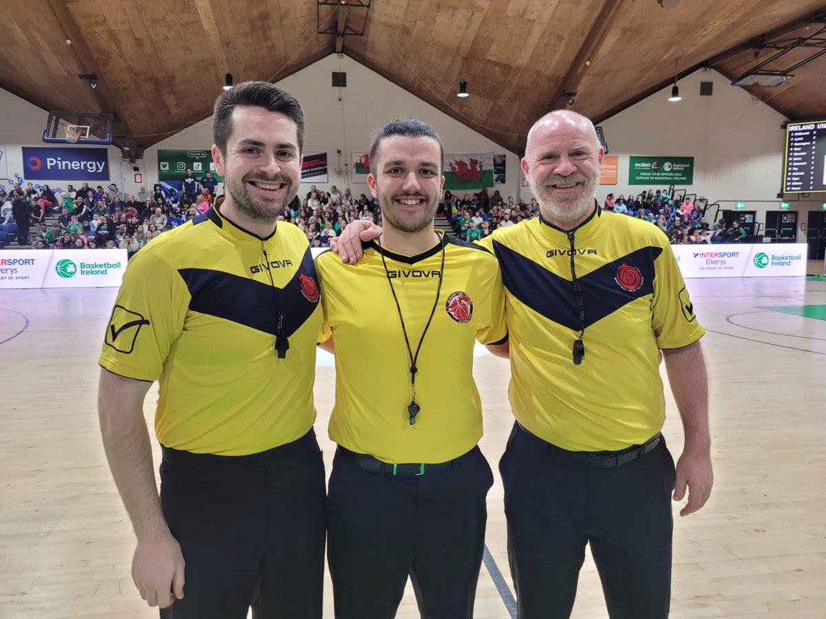 𝗟𝗘𝗩𝗘𝗟 𝟯 𝗥𝗘𝗙𝗘𝗥𝗘𝗘𝗦

Llongyfarchiadau to Sam Gilbert and Duncan Mackenzie, who were recently awarded their Level 3 Refereeing qualifications 👏

The duo have refereed across international and high level domestic fixtures last season 💪

#AmdaniArchers #ArcherFamily