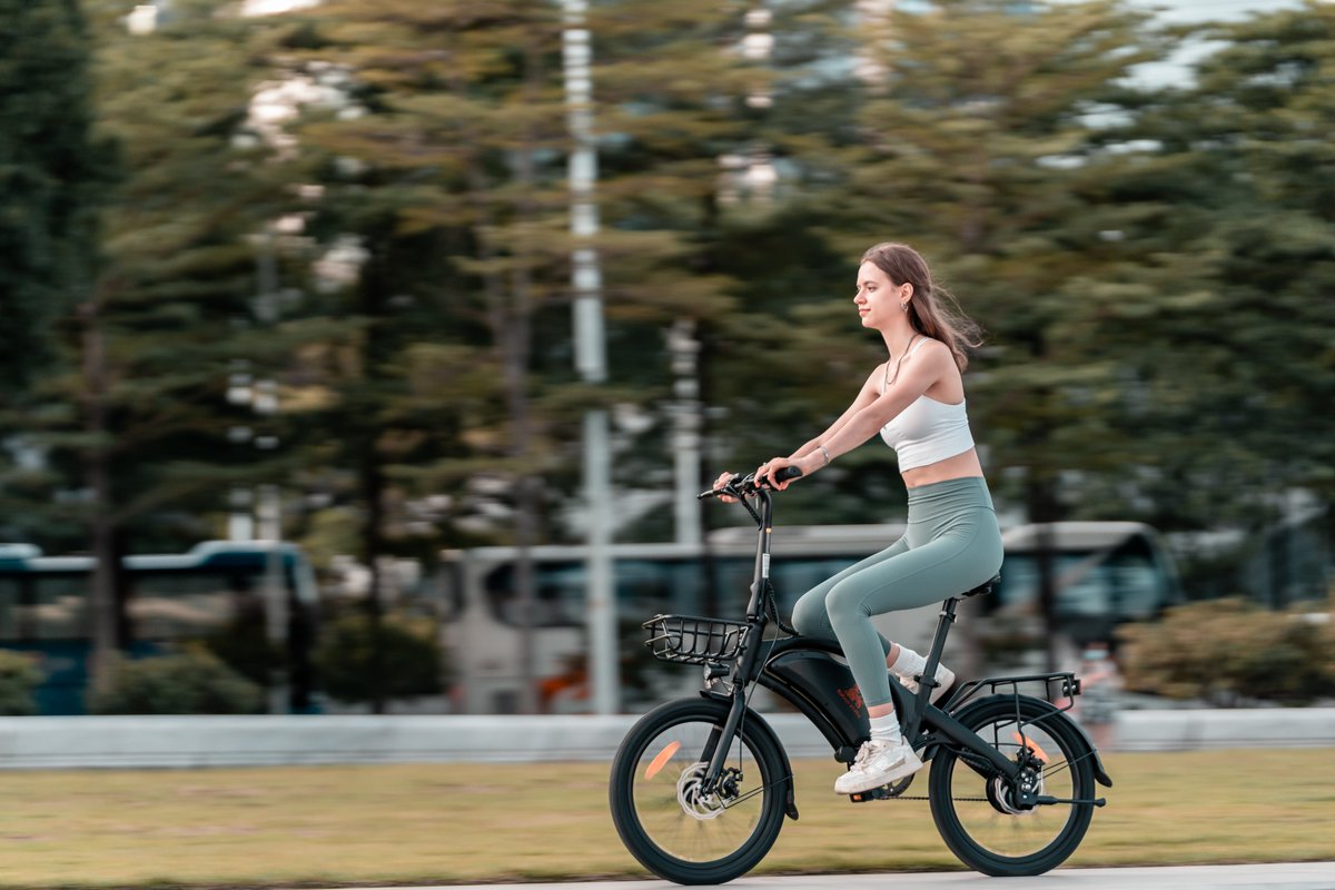 Cecilia81129770's tweet photo. Enjoying that leisure sunny afternoon with your children📷
KuKirin accompany you from work to life.📷
New model V1 Pro E-bike 📷📷
#Kukirin #ebike #MakeALifeRide #electricscooter #convenient #recordlife #V1pro #challengeyourself #FathersDay #traveltips https://t.co/gpeDYvOY5X