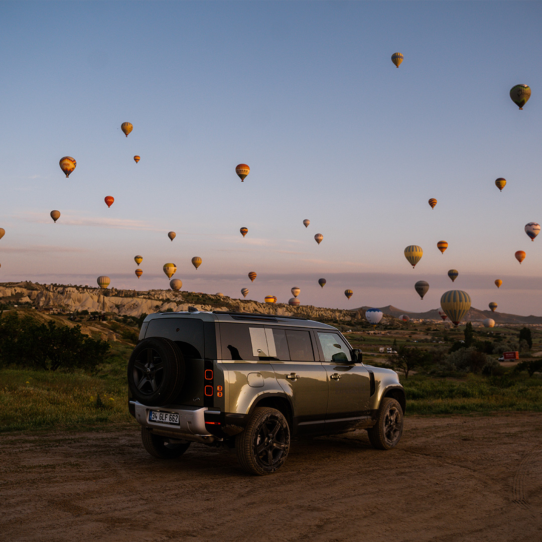 Kapadokya'nın büyüleyici atmosferinde Defender ile eşsiz bir deneyim.

#Defender