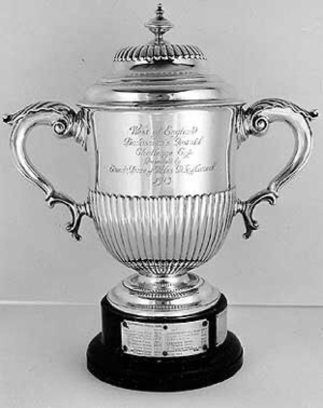 2️⃣days!

2️⃣ - The number of Royal Trophy wins for <a href="/M_C_Band/">Mount Charles Band</a> (1984 and 2006)