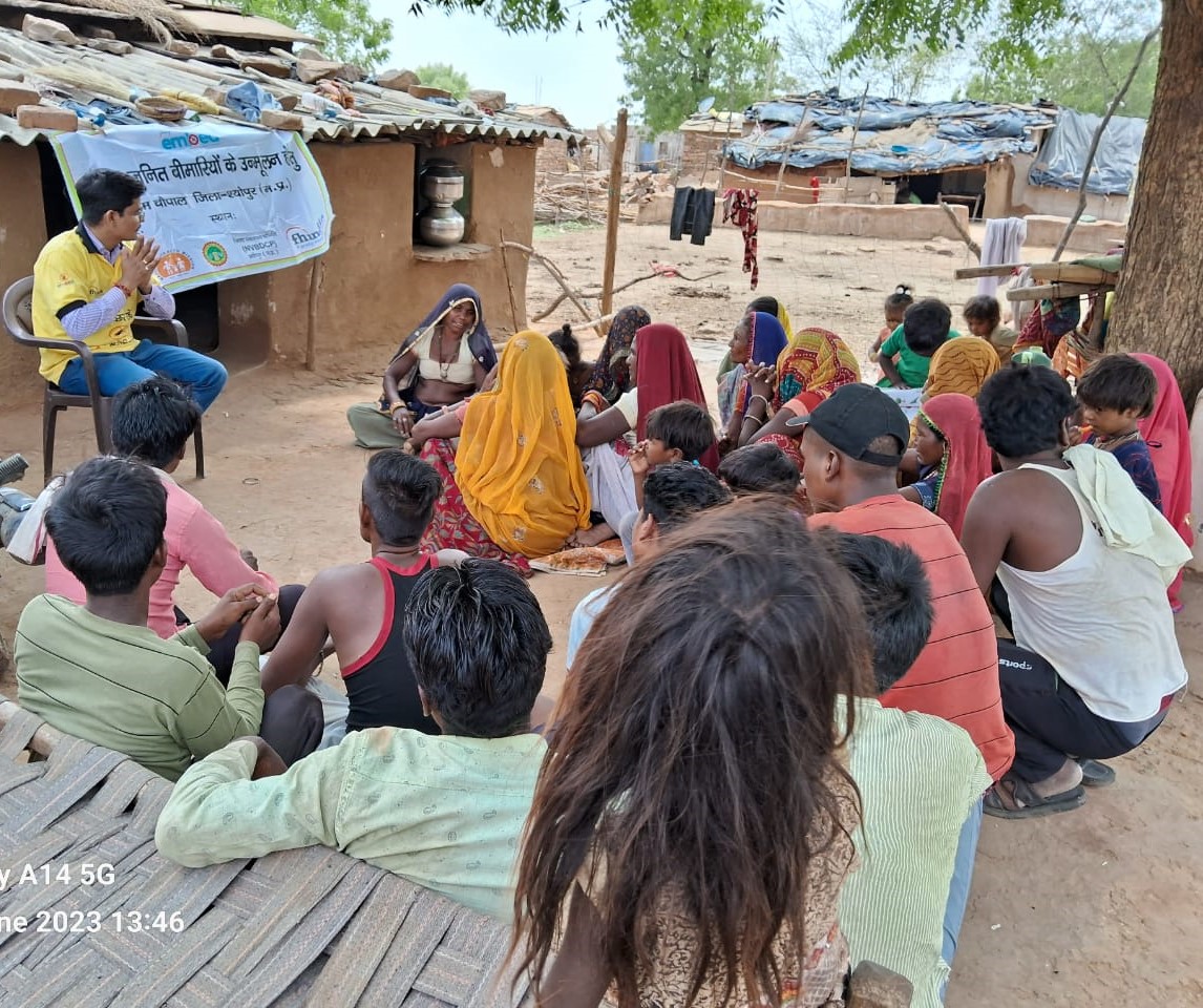 #EmbedTeamSheopur
Organized a community meeting in which information about malaria and its prevention was given.
#MalariaFreeIndia
#Embed2Endmalaria 
#Malaria
#Dengue 
#DengueFreeIndia
@sksomya @rajesh_amh @PuneetS41461128 @micromanusoft