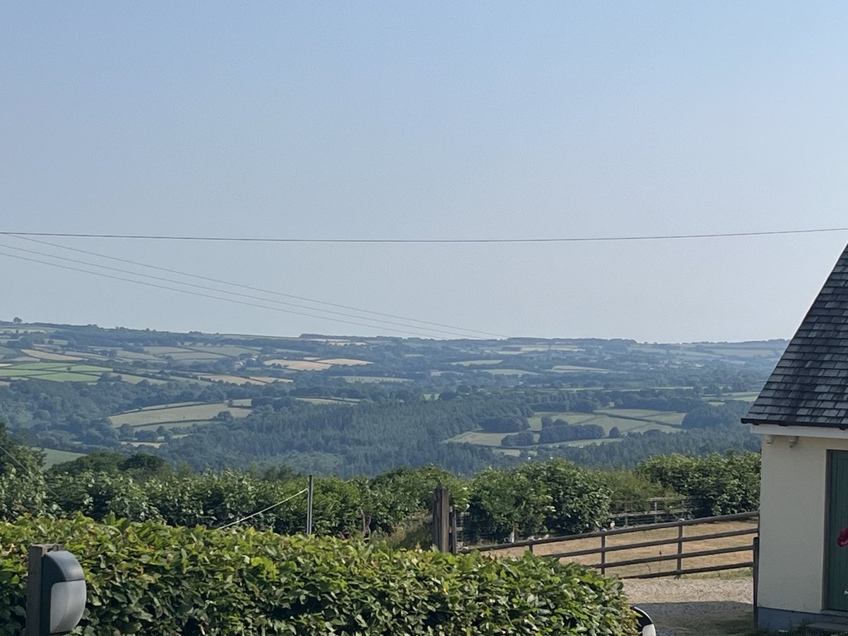 The view from the office this morning. It’s going to be another hot one here in the Tamar Valley! Working in the log cabin office restricted to mornings and evenings at the mo ! 🌞🌞🌞
Anyone else looking forward to rain? ☔️☔️☔️