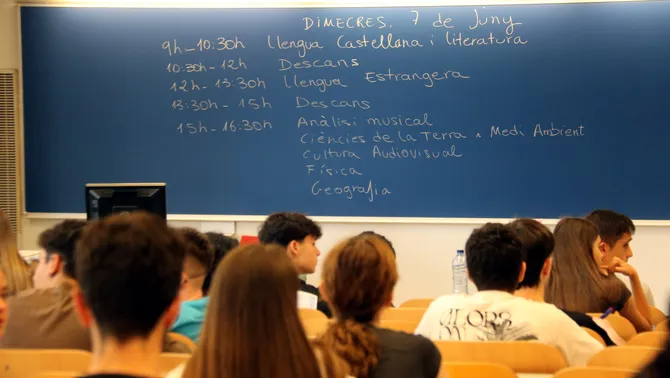 Excel·lent a batxillerat, però no a la selectivitat: privades i concertades avaluen més alt i això suposa un biaix en l'accés a la universitat
ccma.cat/324/excellent-…