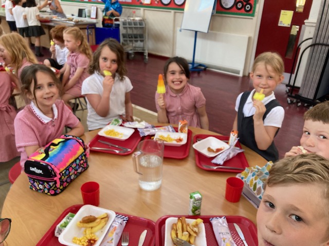 What a fun Seaside Lunch, yesterday.