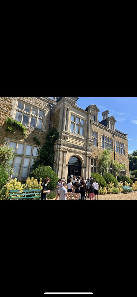 Minster_History's tweet image. Fantastic day out with our Thoresby and Welbeck year 7’s to cap off a great week of humanities trips with the year group! #minsterhistory