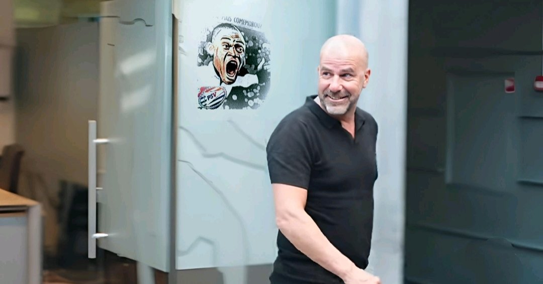 De voorbereiding op het nieuwe voetbalseizoen is in volle gang.
Peter Sylvester Bosz, is de nieuwe trainer/coach. 
Hij voldoet aan al mijn eisen, nederlander,geen psv eindhoven verleden, ervaring en aanvallend voetbal. Sta 100 % achter deze keuze. #PSV