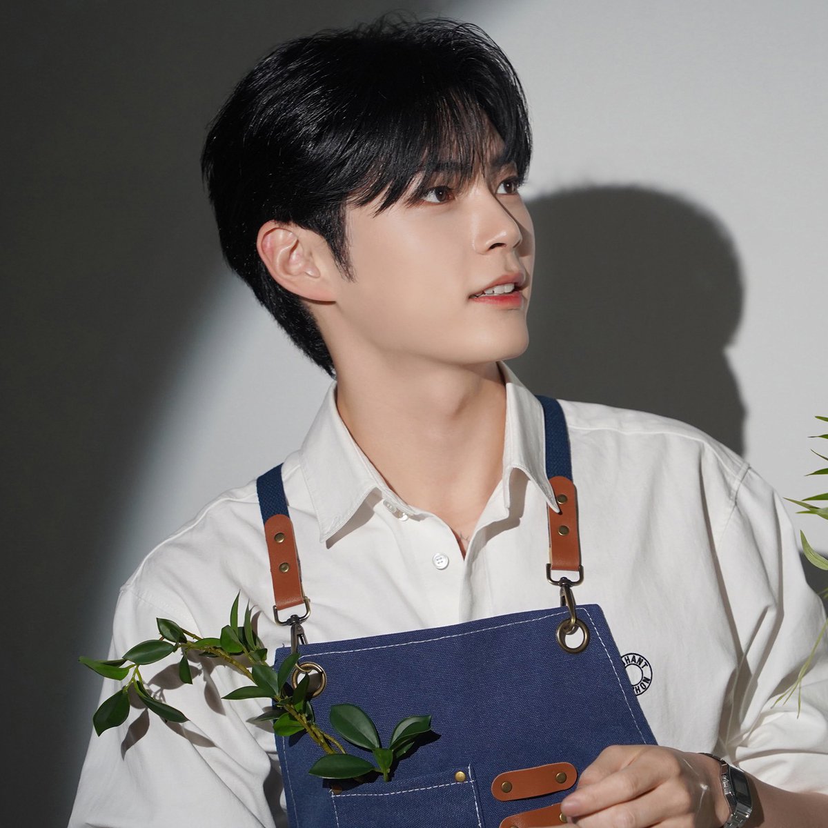 zhaaghao's tweet image. ㅤ
Dear the sweetest hanbip,
Awokawokaowk anjayy acikiriw asololee slebewe rawwrrr rawrr.💜
ㅤ