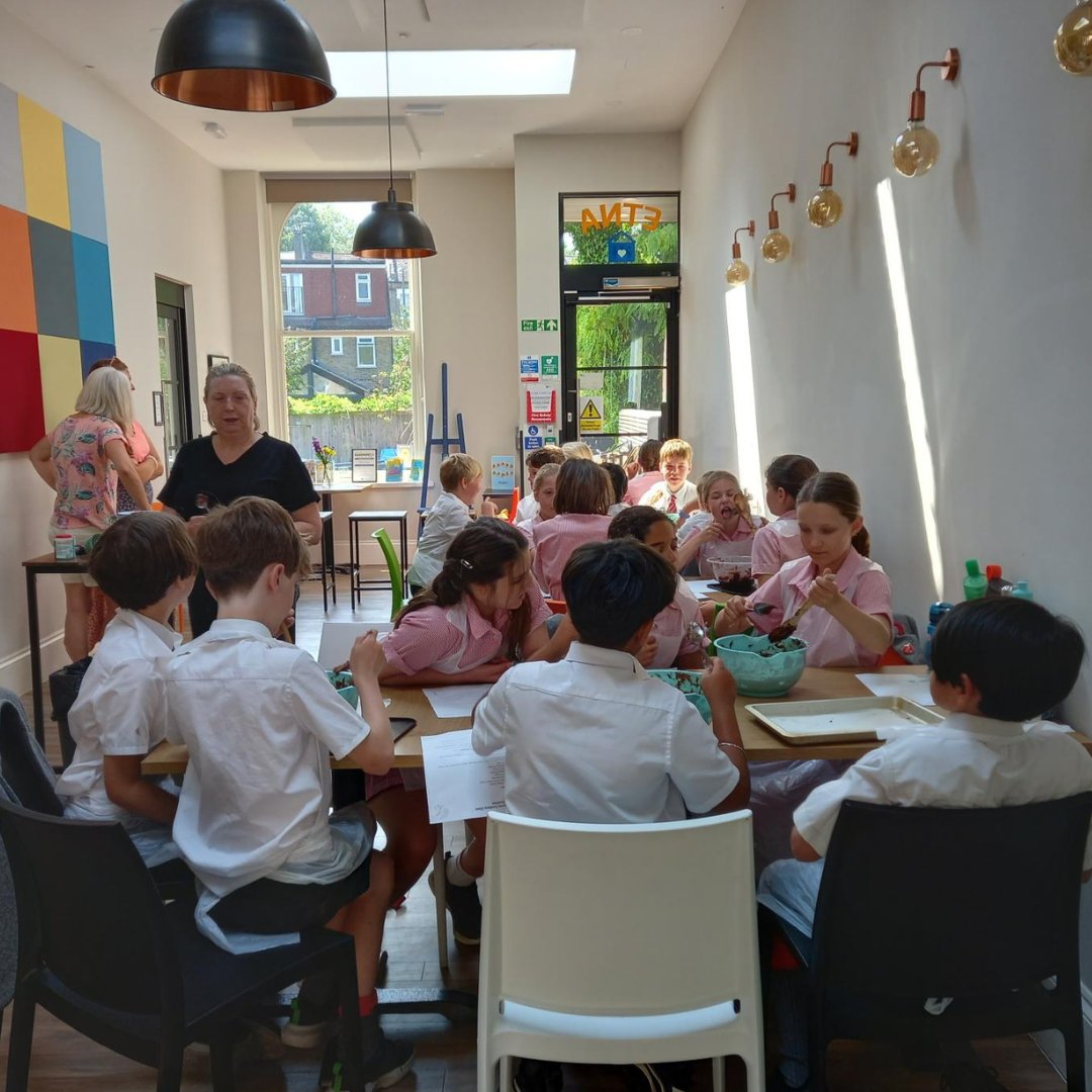 newlandhouse's tweet photo. The Year 6s have been honing an essential life skill with Heavenly Dish's delicious cookery course. We hope the children will be treating their families to a home-cooked meal to showcase their talents very soon!  #newlandhouse #beyondthecurriculum  @ETNACentre @HeavenlyDishNow https://t.co/xhegw8a1NZ