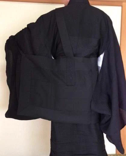 #無言で後ろ姿を見せつけよ