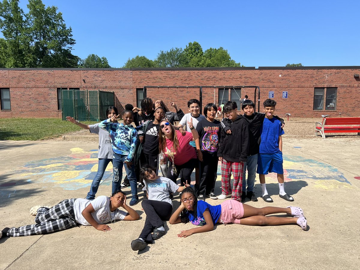 Erin Schuck tweet media