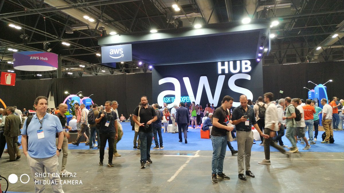 Antonio30500537's tweet image. Recopilando más socios de negocio #AWSSummit #awssummit2023 #amazonespaña