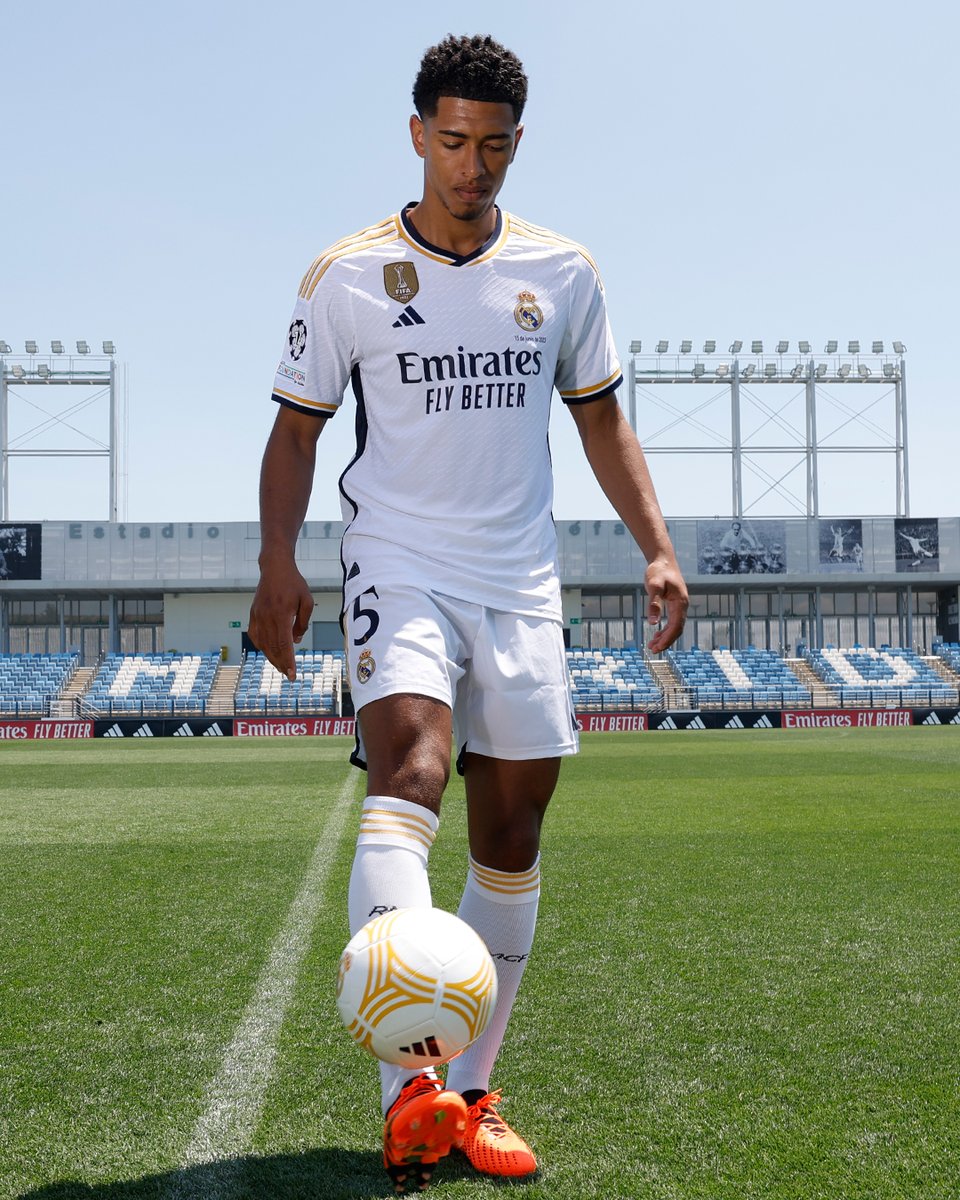 realmadrid's tweet photo. 🪄⚽ @BellinghamJude
#HeyJude https://t.co/T177zLPVML
