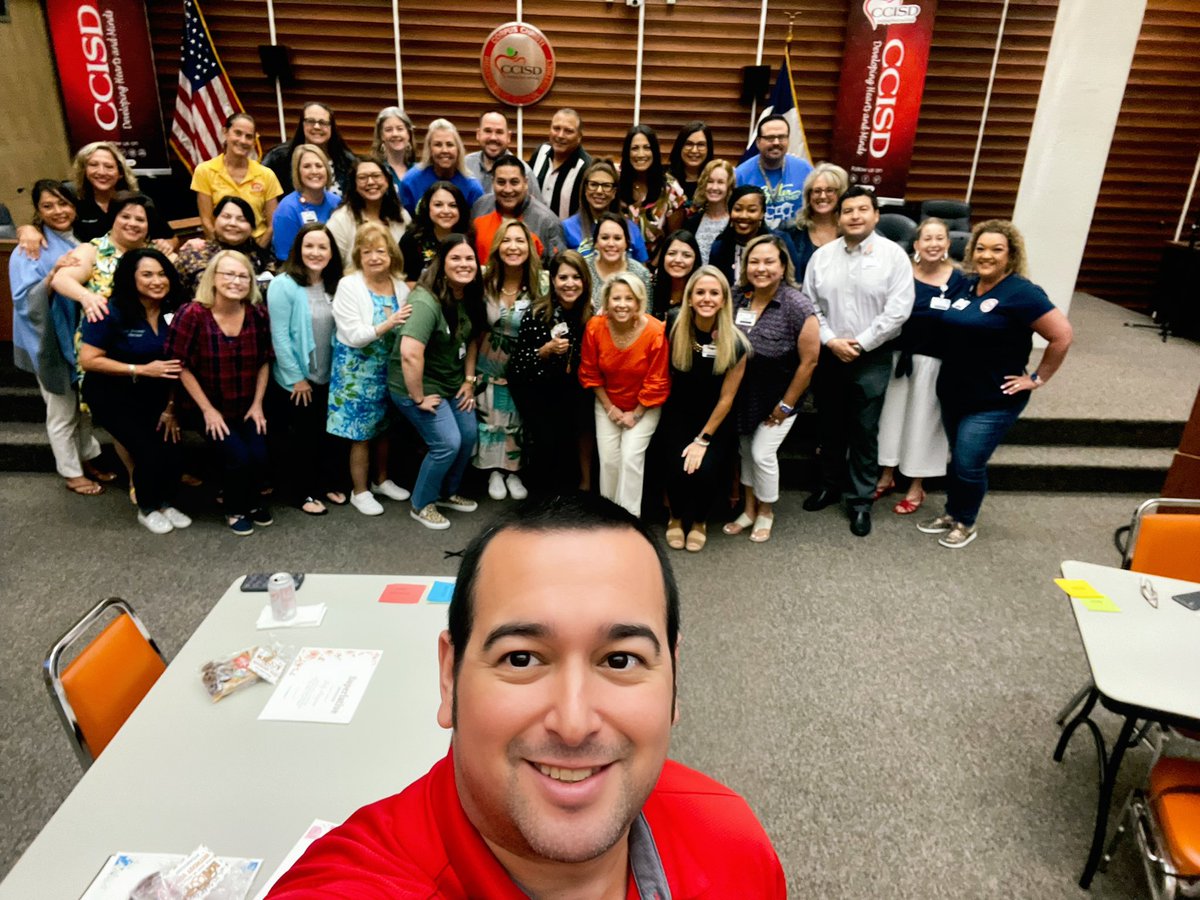 Thankful to work with the very BEST team of elementary principals! These <a href="/CCISD/">CCISD</a> leaders are hard working, selfless, and dedicated! Thank y’all for leading with heart this year! You all are AMAZING and we loved celebrating with you this morning! ❤️✨🙌🏻 #CCISDProud