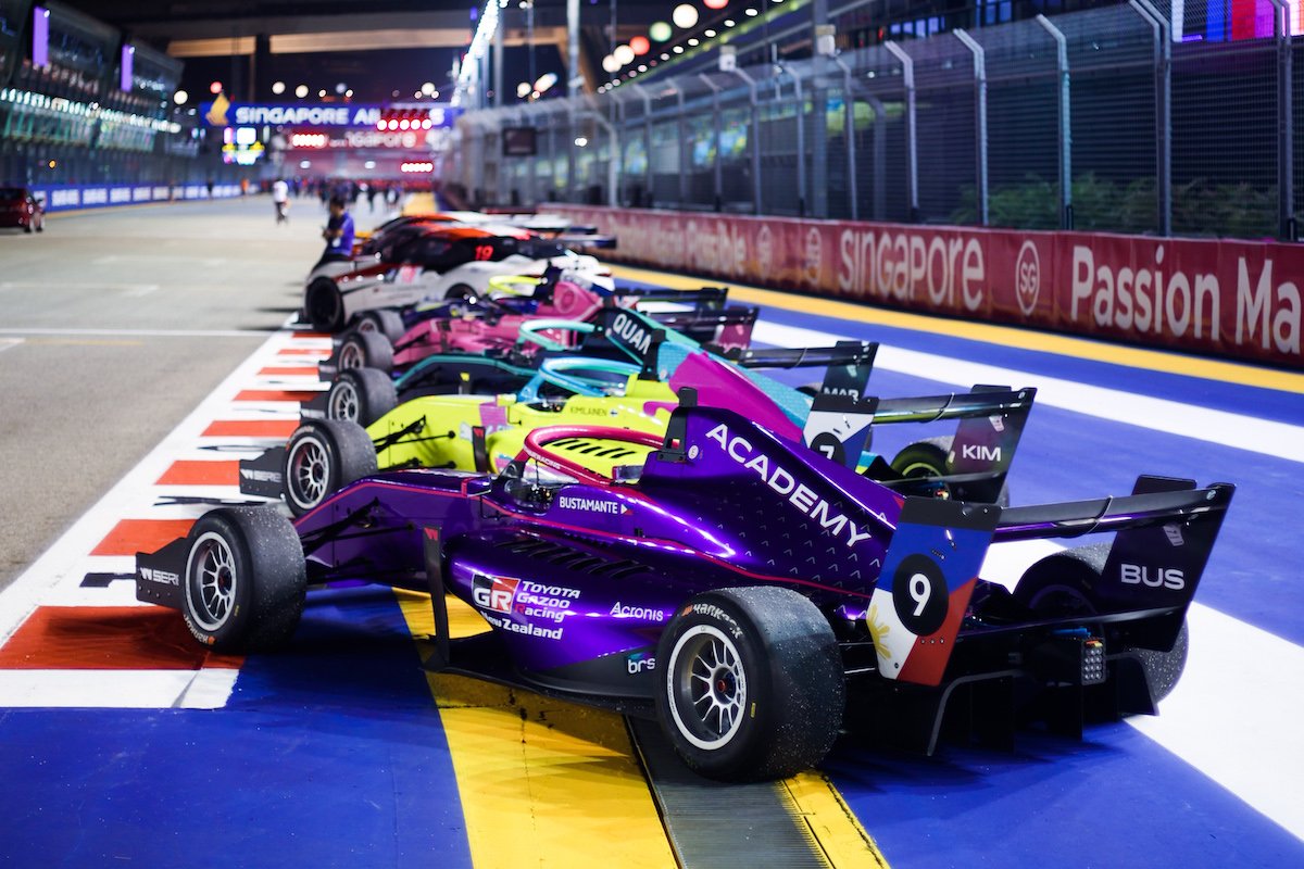 BREAKING NEWS | 🇬🇧 More than eight months after its final race in Singapore, W Series have entered into administration.

Joint Administrators stated they would 'explore all available options to allow the W Series to restart in the future'.
#WSeries