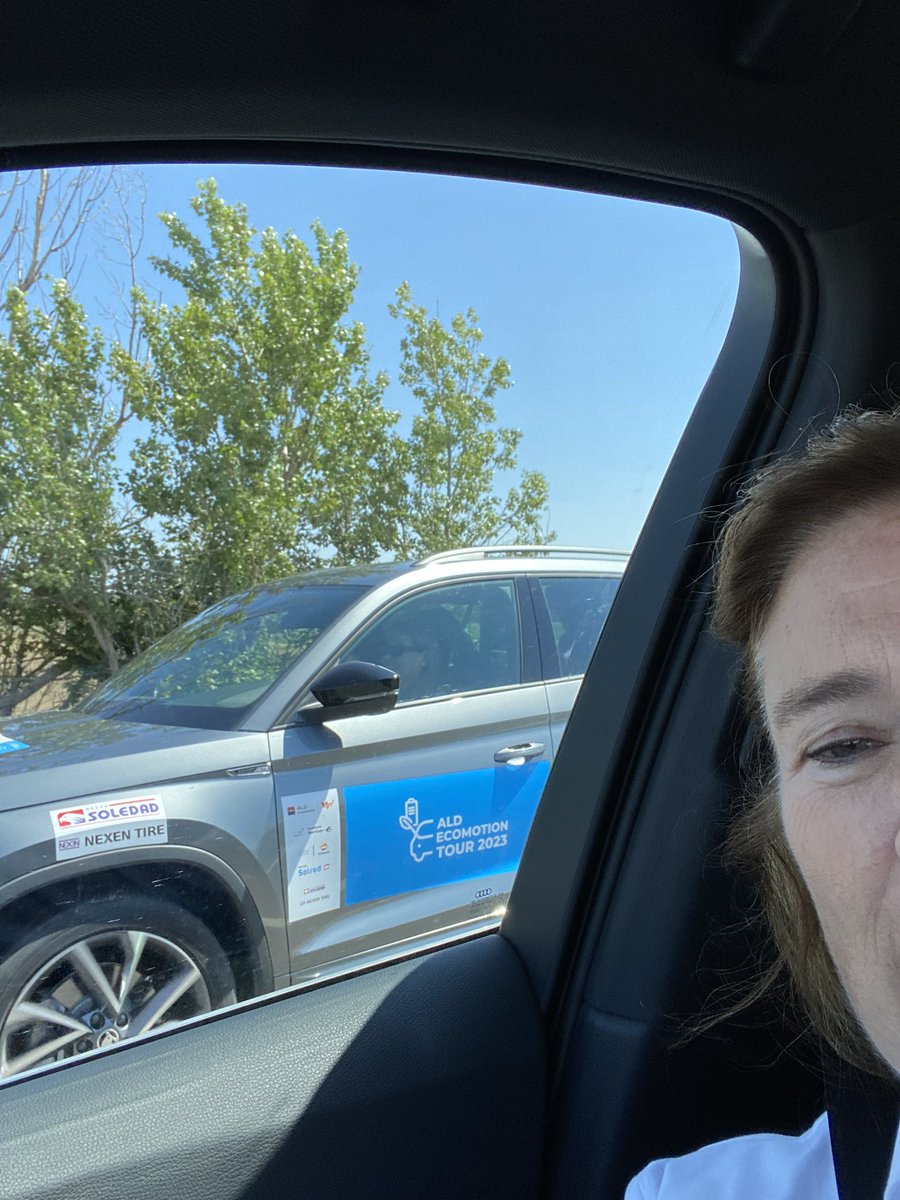 GareaSonso33339's tweet photo. No competimos en la carrera pero si en los selfies!!! #ALDecomotion2023 https://t.co/3XVQ2ixkLV