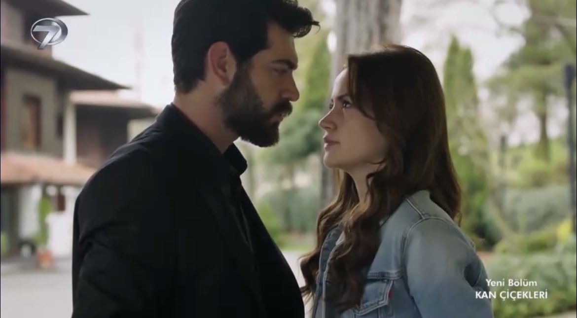 Yes. You definitely look like a couple who need a divorce. 😂😂 #DilBar #KanÇiçekleri  #Vazgeçme