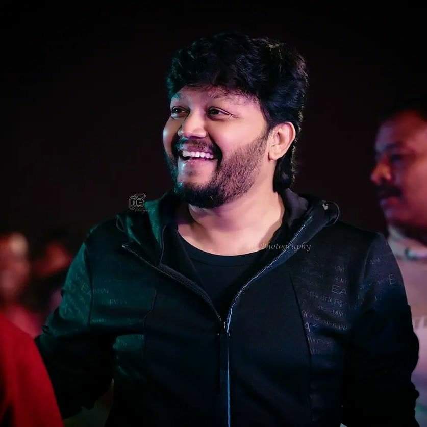 @KRG_Connects #GoldenStarGanesh inspiration ♥️