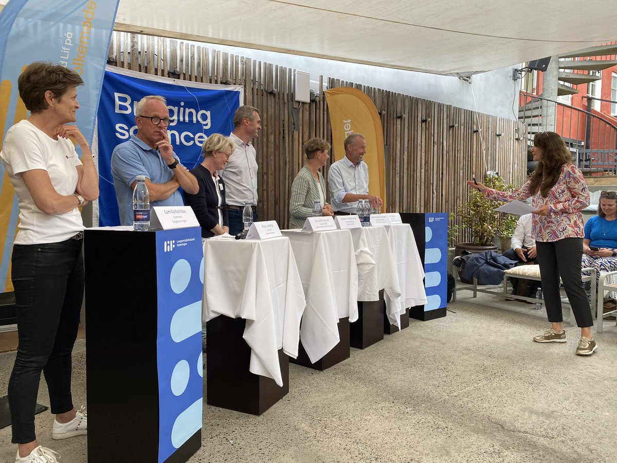 Lægeforeningen (@laegeforeningen) on Twitter photo Der findes allerede velkendte og afprøvede digitale løsninger. Brug dem og frigør arbejdskraft til sundhedsvæsenets kerneopgave! Vigtigt med ledelsesopbakning + midler til investeringer: <a href="/Camilla_Rathcke/">Camilla Rathcke</a> på #fmdk @idasofiejensen1 <a href="/KlausLunding/">Klaus Lunding</a> <a href="/RMogelvang/">Rasmus Møgelvang</a> <a href="/AMHellebek/">Annemarie hellebek</a> #sundpol Der findes allerede velkendte og afprøvede digitale løsninger. Brug dem og frigør arbejdskraft til sundhedsvæsenets kerneopgave! Vigtigt med ledelsesopbakning + midler til investeringer: <a href="/Camilla_Rathcke/">Camilla Rathcke</a> på #fmdk @idasofiejensen1 <a href="/KlausLunding/">Klaus Lunding</a> <a href="/RMogelvang/">Rasmus Møgelvang</a> <a href="/AMHellebek/">Annemarie hellebek</a> #sundpol