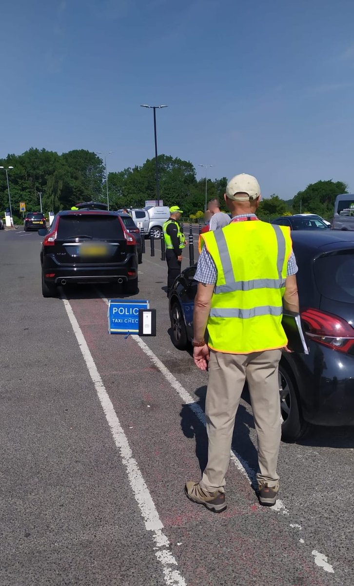 Today at Bristol Airport, Taxi Licensing Compliance Officers have engaged in a multi-agency operation working closely with @NorthSomersetC, @DVSAEnforcement & @ASPRoadSafety as part of @licensingweek. ^AB #RoadSafety #PrivateHireVehicles #NLW2023 #WorkingTogether
