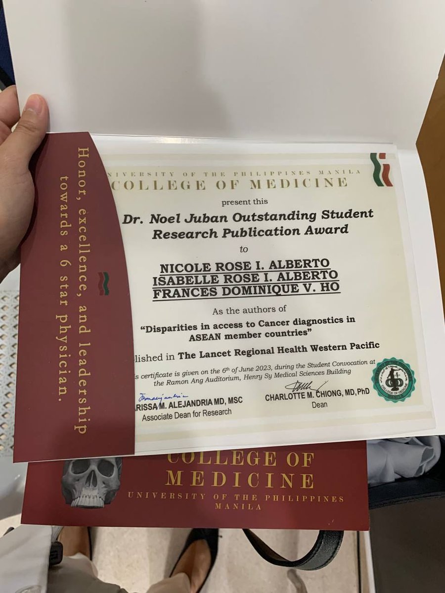 EChrisDee's tweet photo. 🔥 I am SO proud of Drs @NRIAlberto @IRIAlberto @FrancesVHo of @UPManila who won the #research award for our group's paper in @LancetRH_WPac on #cancer #disparities in #SoutheastAsia @ASEAN 

🔗 https://t.co/nSlPzrRwyd https://t.co/3gjByIAjIf