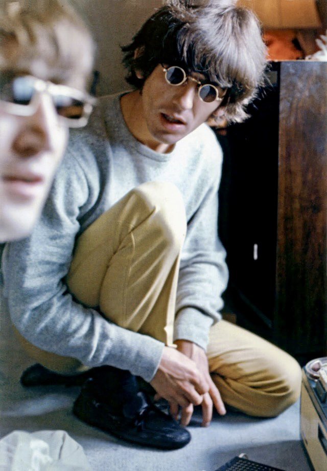 BooksBeatles's tweet photo. John Lennon and George Harrison, captured by Robert Whittaker as The Beatles tour Japan, 1966. https://t.co/peHblh0bRr