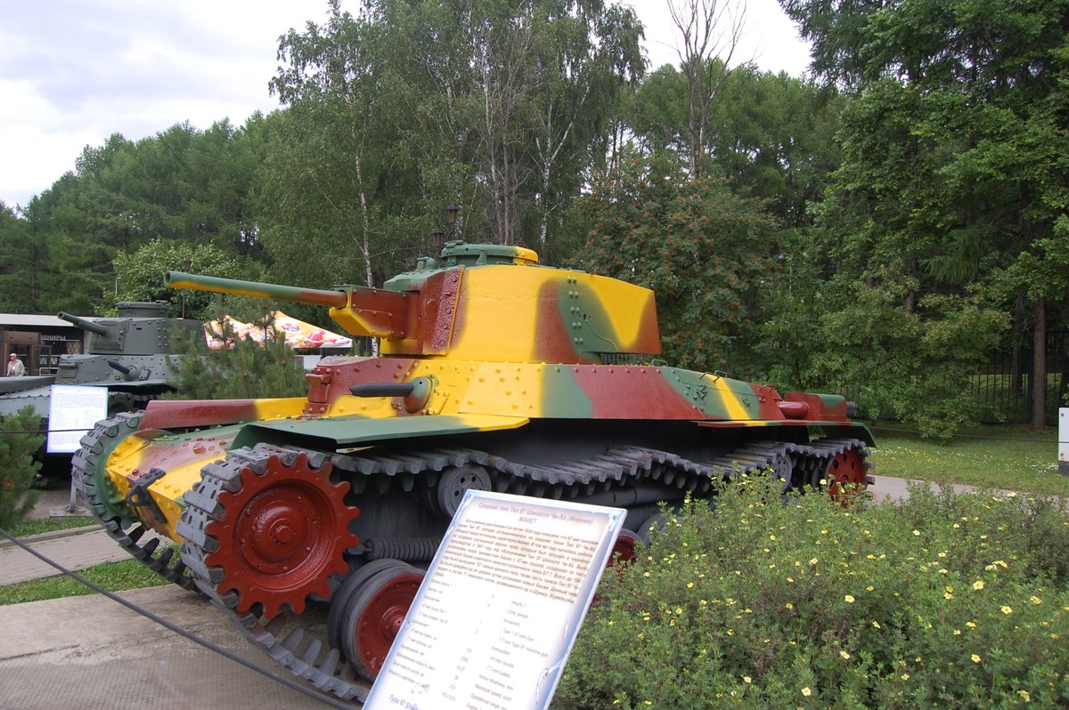 CagigaJose's tweet photo. Today is the anniversary of the charge of Japanese tanks in #Saipan 1944. Here there are 3 #Type97ChiHa tanks, 2 of them "Kai" versions. #Japanesetanks #PacificWar #WW2travel #moscow @Tiger_Tiger_TT
#九七式中戦車 チハ #大日本帝國陸軍 #tanks #militaryhistory #ww2battelfields https://t.co/zGCtTivqrL