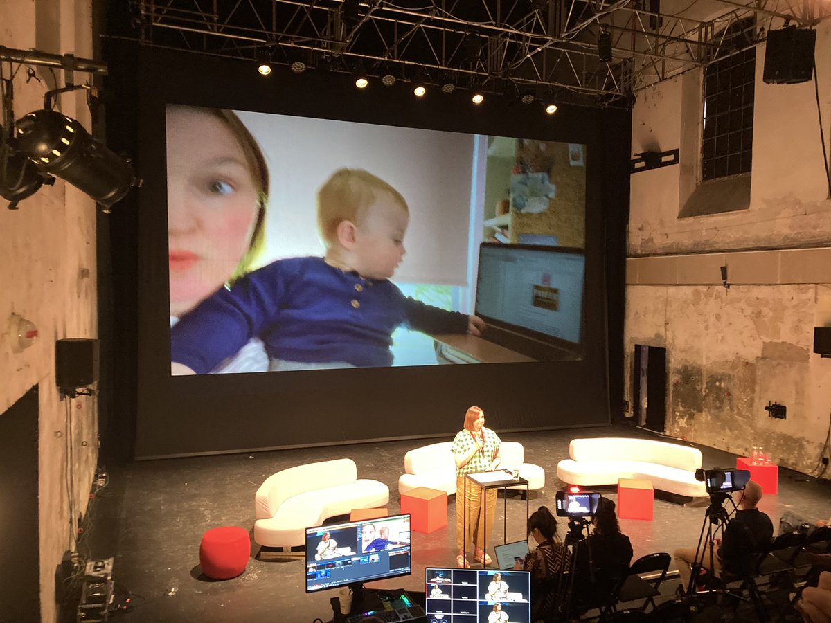 pq_festival's tweet photo. PQ Talks: Flashtalks. Susannah Henry discussing Autoscenography - Sustaining the Person Behind the Practice of Scenography (posted by Barbora P.)#pq23 https://t.co/gPLXOzctYX