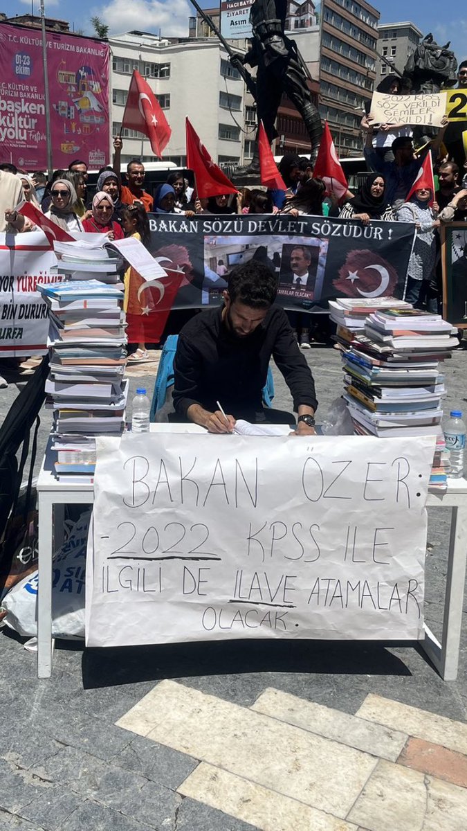 Bakan sözü devlet sözüdür… #Ulusta55binogretmen