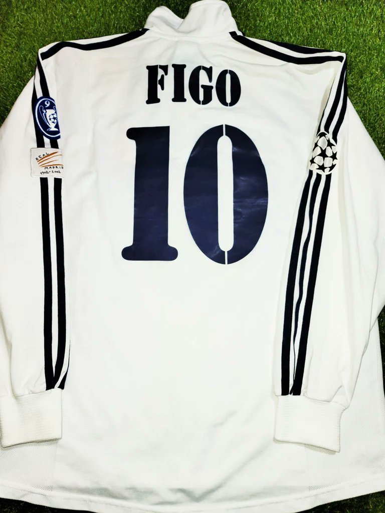 Nerdy observation:

Madrid are going for nostalgia by the fonts they are use on new shirts.

Ex1:

Madrid's shirt from win v Leverkusen in UCL final in 2002 vs Real Madrid's 22/23 shirt

Ex2:

Madrid's shirt from win v Valencia in UCL final in 2000 vs Real Madrid's 23/24 shirt https://t.co/lP9hAlhR62