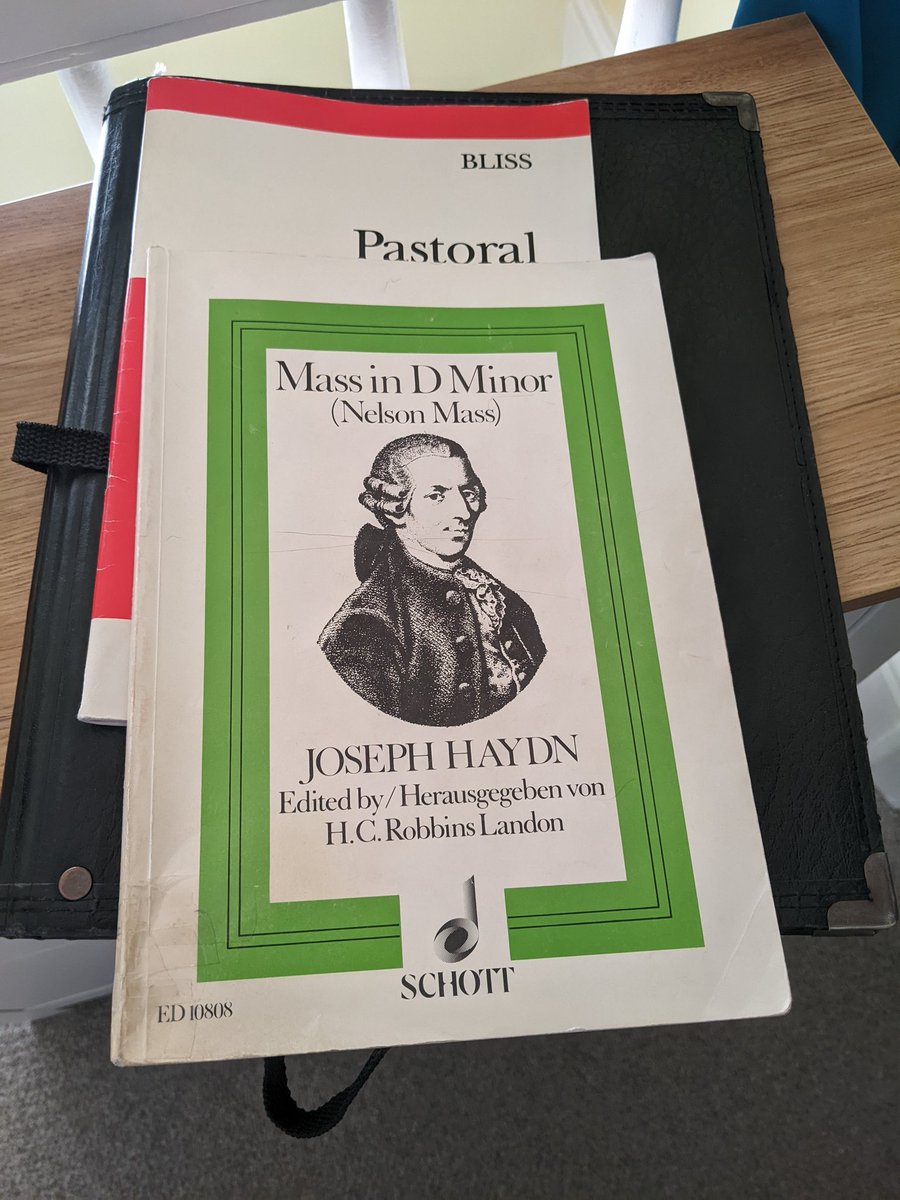 We're both excited and emotional about tonight's concert @stgilescg with @mozartplayers , the final concert of the #SummerMusicinCityChurches festival. Our last concert with @HilaryConductor before he retires as our Musical Director. We will miss him more than words can express!