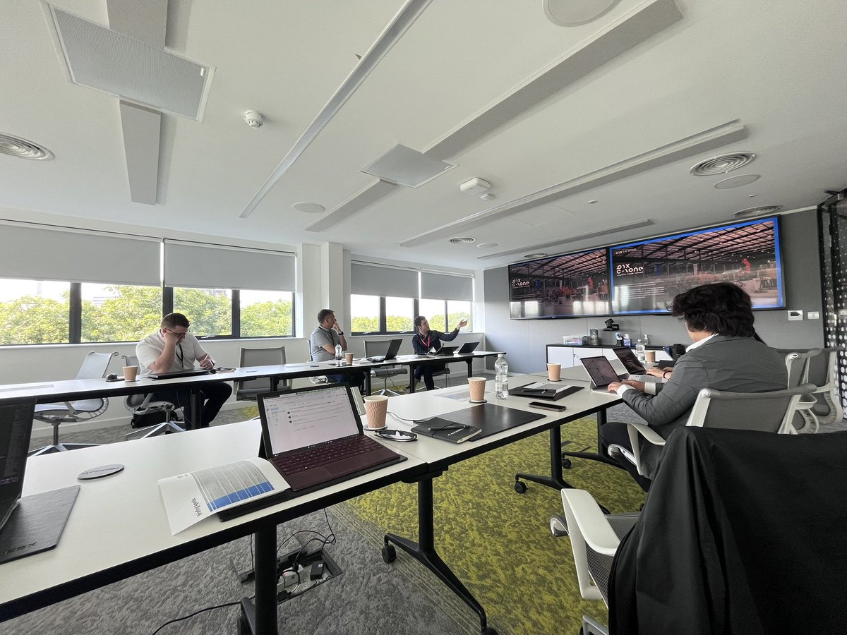 AngeloYu25's tweet photo. At Autodesk Birmingham https://t.co/9Tl3SfslFI