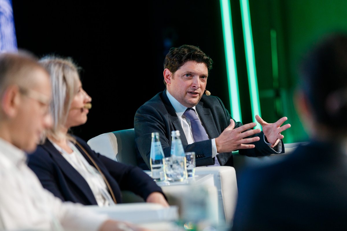 GIEBrussels's tweet photo. SG @Eurogas @EurogasJ: We are still in crisis &amp; remain cautious. We need new sources of natural #gas &amp; be able to produce &amp; transport large scale of #renewable gases #GIERiga23 https://t.co/LtektsjDqq