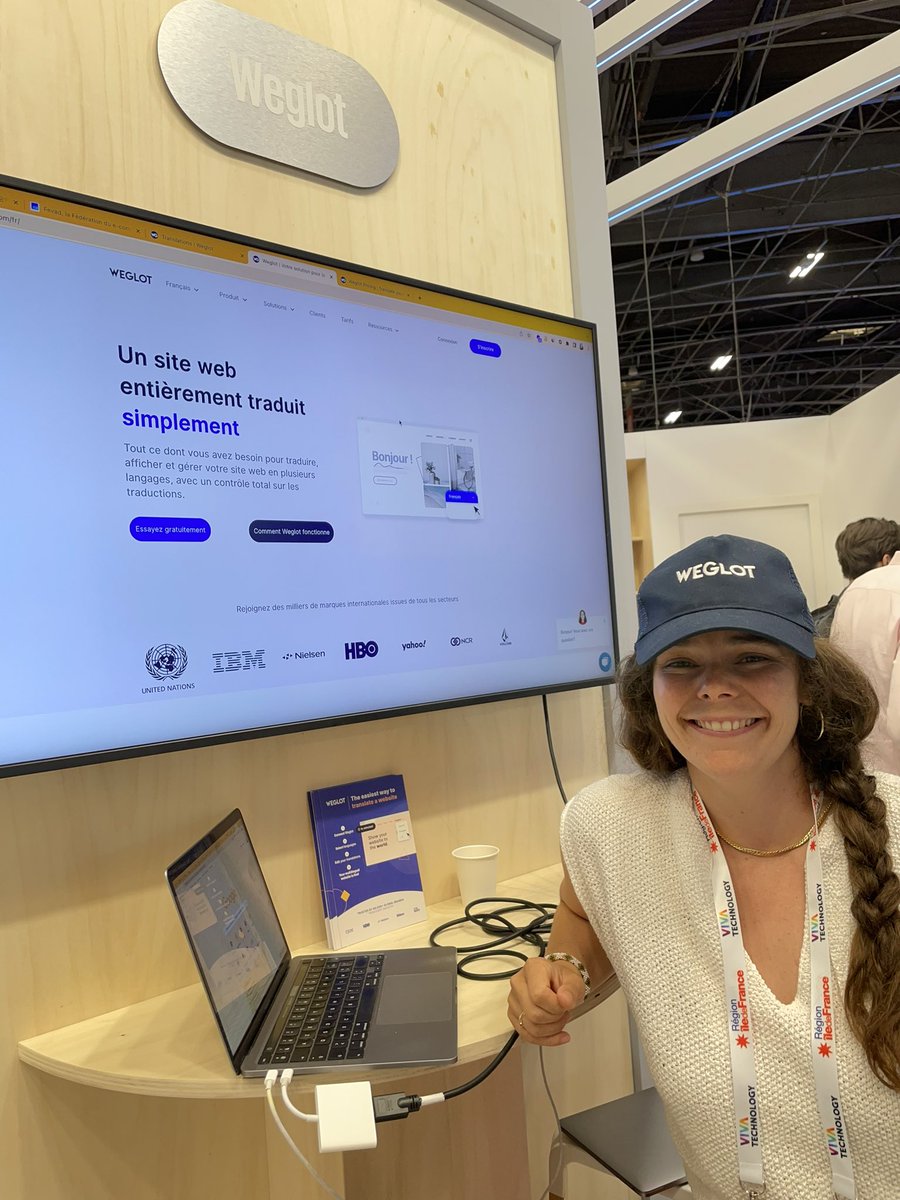 Sur le stand de <a href="/KPMG_France/">KPMG France</a> à #VivaTech, découverte de <a href="/weglot/">Weglot</a>: une solution pour la traduction automatique de site web en plus de 100 langues différentes.
Un outil facile à utiliser pour une traduction plus intuitive et possibilité d'être accompagné.
#VivaTech #VivaKPMG