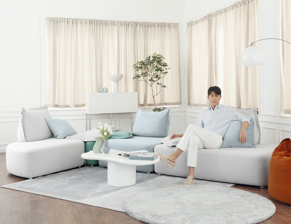 yet_jin's tweet photo. HYUN BIN FOR JAKOMO.
#HyunBin 💙 https://t.co/F003mAABoQ