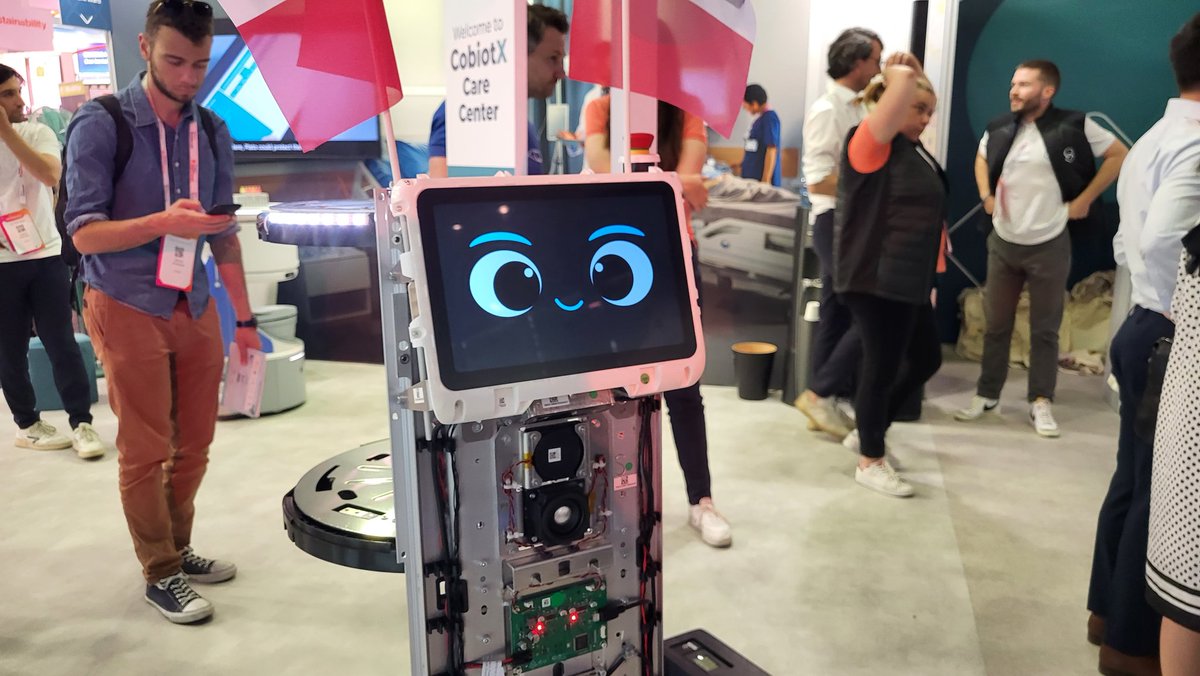 L'IIM est à <a href="/VivaTech/">Viva Technology</a> à la conquête des dernières innovations digitales 🌌💻
#VivaTech #VivaTech2023