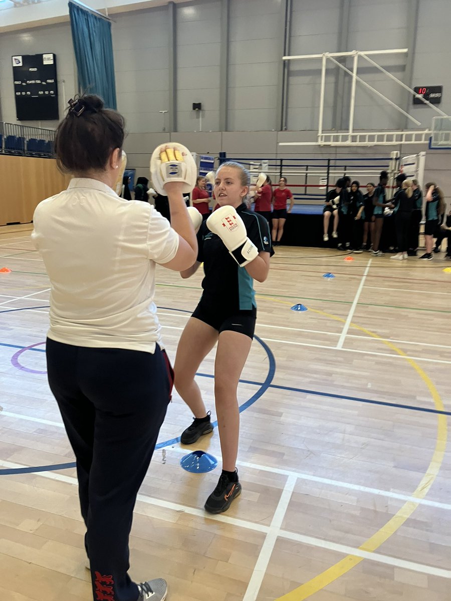 Boxing up next! The students are working with the <a href="/England_Boxing/">England Boxing</a> this sessions is getting the girls working hard as a team completing boxing drills! <a href="/ParkwoodPE/">E-ACT Parkwood Academy PE</a> <a href="/ParkwoodAcademy/">E-ACT Parkwood Academy</a>