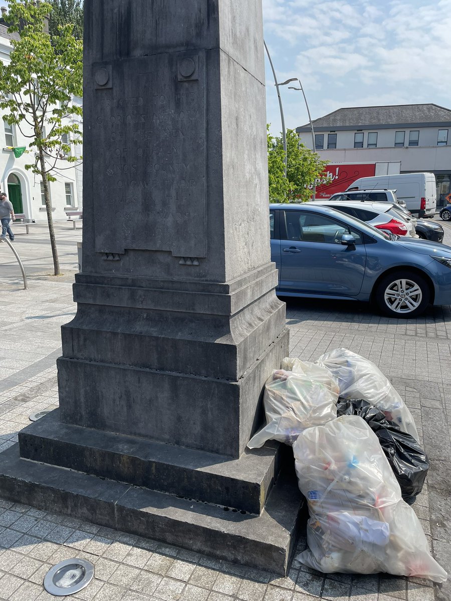 @offalycoco wonder if you can get somewhere else for people to leave rubbish bags. Not very respectful at the #WarMemorial in Tullamore.